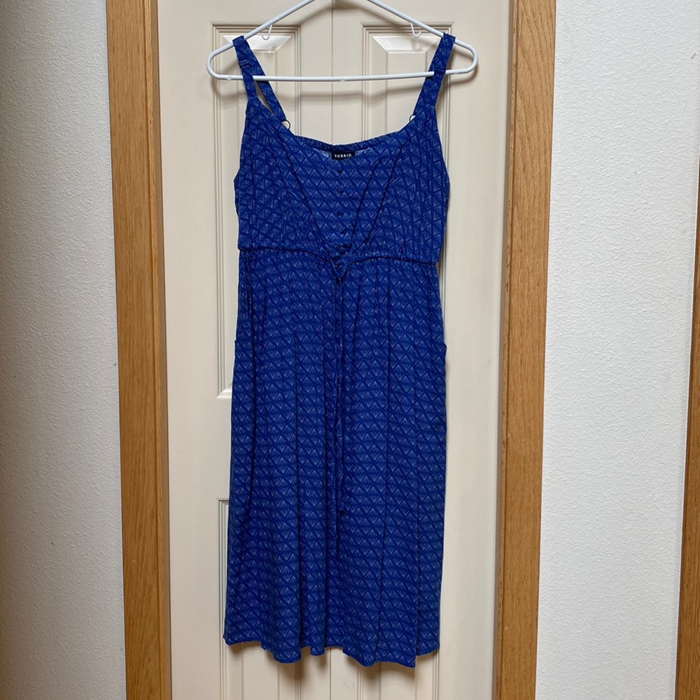 Torrid Blue Dot Geometric Challis Dress Size 1